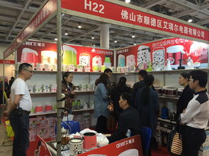 长沙百货展上的小商品艺术 日用百货的创意集结